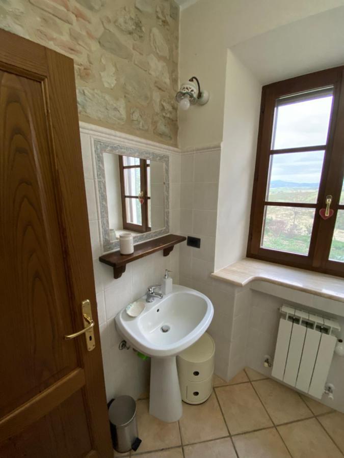 Agriturismo Il Pozzo Castiglione dʼOrcia Екстериор снимка