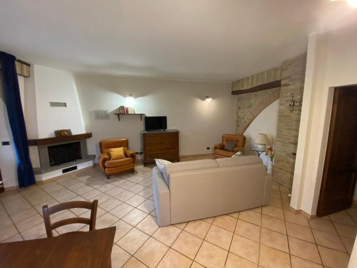 Agriturismo Il Pozzo Castiglione dʼOrcia Екстериор снимка
