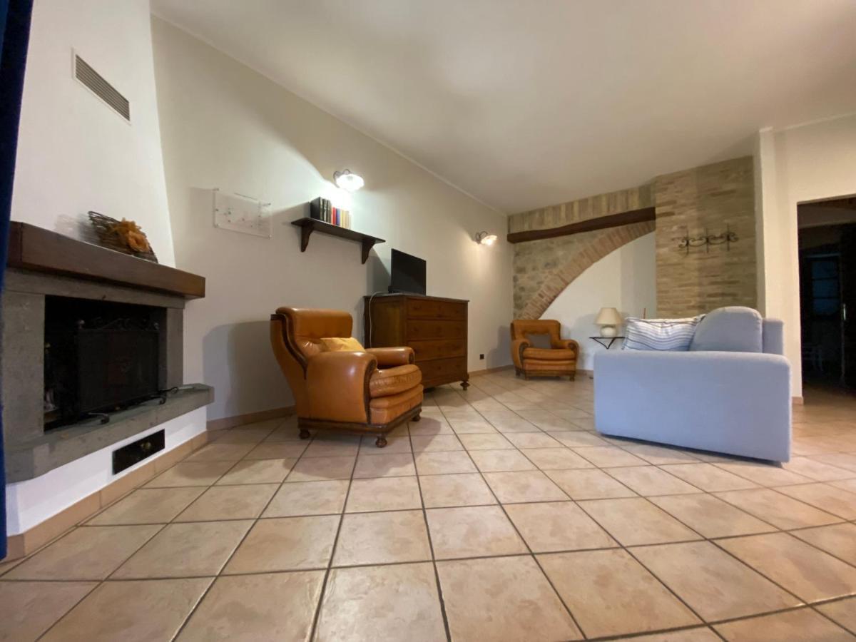 Agriturismo Il Pozzo Castiglione dʼOrcia Екстериор снимка